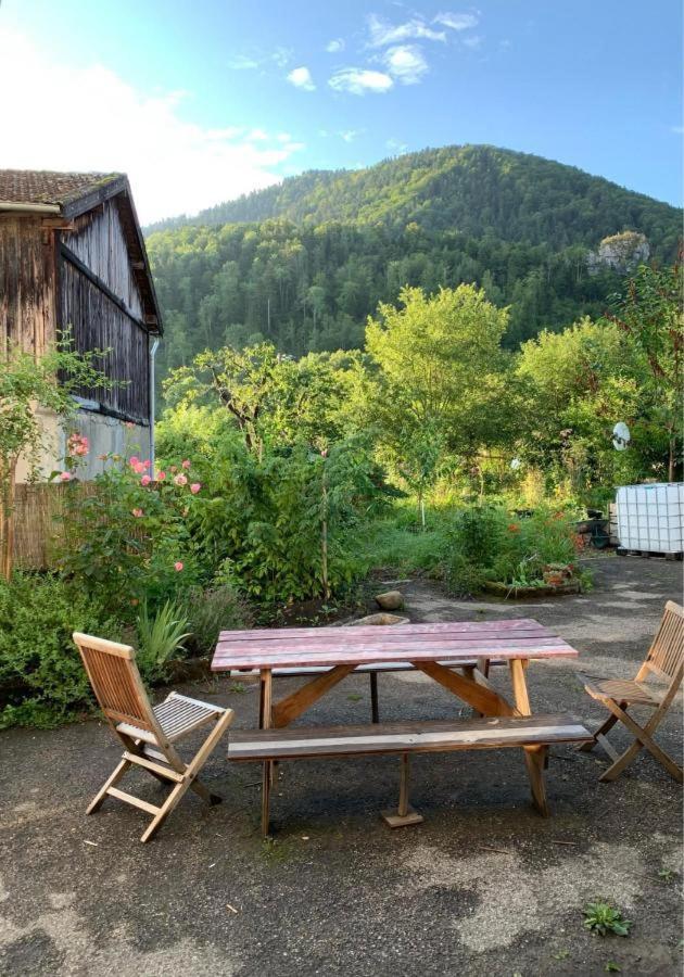 Sejour Chez L'Habitant Homestay Fougax-et-Barrineuf Luaran gambar